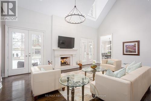 4179 Lakeshore Road, Burlington, ON - Indoor Photo Showing Living Room With Fireplace