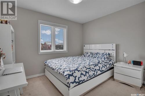 614 Kolynchuk Court, Saskatoon, SK - Indoor Photo Showing Bedroom