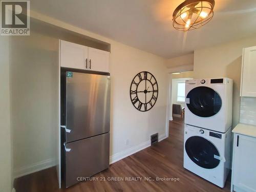 133 Melrose Avenue, Hamilton, ON - Indoor Photo Showing Laundry Room