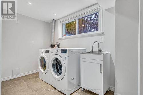 1034 Meredith Avenue, Mississauga, ON - Indoor Photo Showing Laundry Room