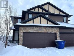 1033 Kolynchuk CRESCENT  Saskatoon, SK S7T 0X4