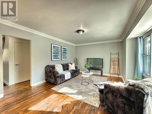 206 Rhine Avenue, London, ON - Indoor Photo Showing Living Room