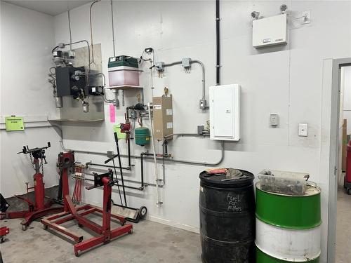 435 #12 Highway, Steinbach, MB 