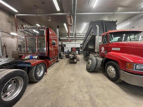 435 #12 Highway, Steinbach, MB 