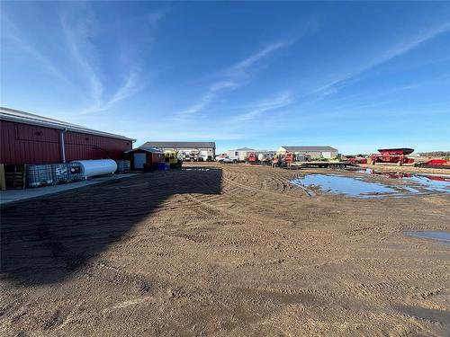 435 #12 Highway, Steinbach, MB 