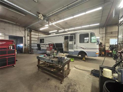 435 #12 Highway, Steinbach, MB 