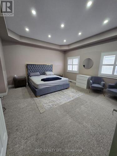 3274 Erin Centre Boulevard, Mississauga, ON - Indoor Photo Showing Bedroom