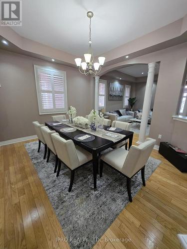 3274 Erin Centre Boulevard, Mississauga, ON - Indoor Photo Showing Dining Room