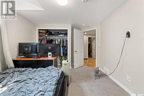 3339 Green Turtle Road, Regina, SK - Indoor Photo Showing Bedroom