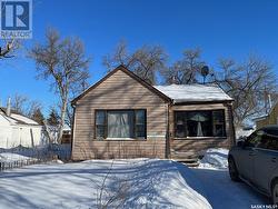 827 Cameron STREET  Regina, SK S4T 2S4