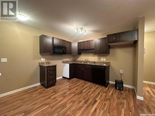 90 5529 Blake Crescent, Regina, SK - Indoor Photo Showing Kitchen