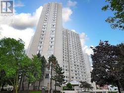 212 - 3700 KANEFF CRESCENT  Mississauga, ON L5A 4B8