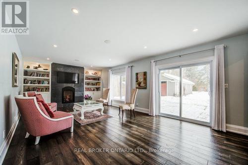 263 Riverbank Drive, Cambridge, ON - Indoor Photo Showing Living Room With Fireplace