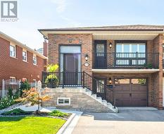 4190 BISHOPSTOKE LANE  Mississauga, ON L4Z 1J3