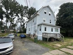 17 Pleasant Street  Trenton, NS B0K 1X0