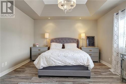 66 Pebblecreek Drive, Kitchener, ON - Indoor Photo Showing Bedroom