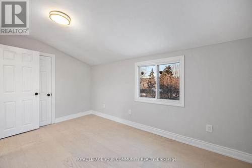 1192 Leaside Road, Hamilton, ON - Indoor Photo Showing Other Room