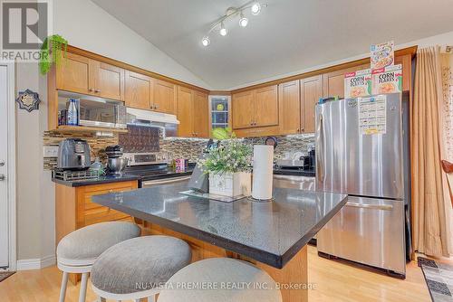 1045 Blythwood Road, London, ON - Indoor Photo Showing Kitchen