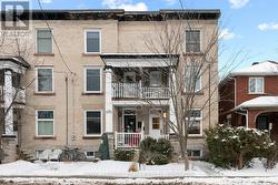 115 GOULBURN AVENUE  Ottawa, ON K1N 8C9