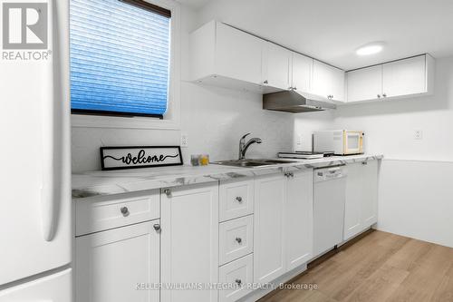 1286 Albany Drive, Ottawa, ON - Indoor Photo Showing Kitchen With Double Sink