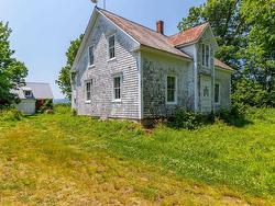 645 Leonard Road  Paradise, NS B0S 1R0