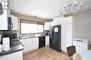 2905 33Rd Street W, Saskatoon, SK  - Indoor Photo Showing Kitchen 