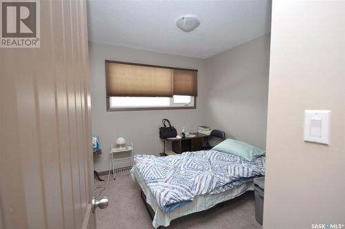 2905 33Rd Street W, Saskatoon, SK - Indoor Photo Showing Bedroom