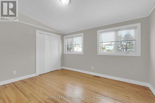 2193 Valley Drive, Ottawa, ON - Indoor Photo Showing Other Room