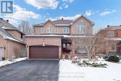 178 BRISTOL ROAD E  Mississauga, ON L4Z 3V5