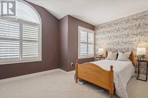 4264 Adobe Gate, Burlington, ON - Indoor Photo Showing Bedroom