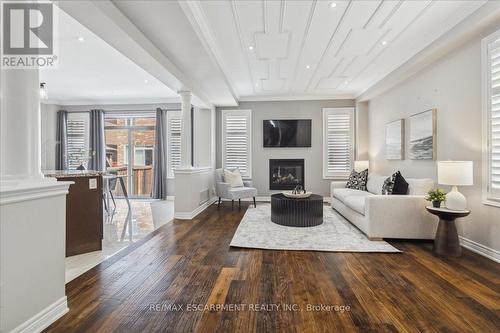 4264 Adobe Gate, Burlington, ON - Indoor Photo Showing Living Room With Fireplace