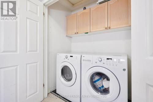 122 Kimberwick Crescent, Ottawa, ON - Indoor Photo Showing Laundry Room