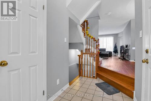 122 Kimberwick Crescent, Ottawa, ON - Indoor Photo Showing Other Room