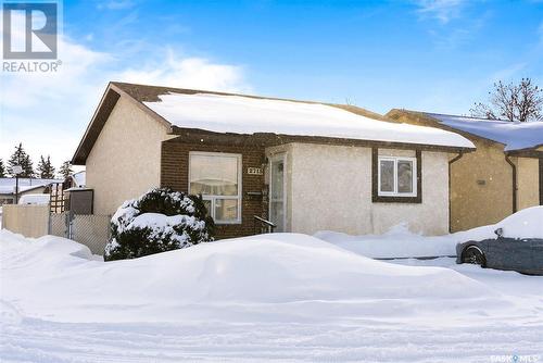 2715 Meadow Lane E, Regina, SK - Outdoor