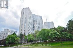 1206 - 3700 KANEFF CRESCENT  Mississauga, ON L5A 4B8