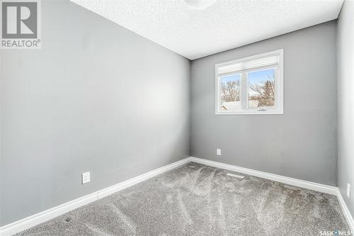 34 Trifunov Crescent, Regina, SK - Indoor Photo Showing Other Room