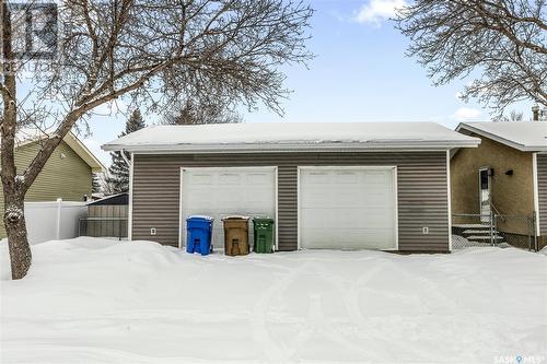 34 Trifunov Crescent, Regina, SK - Outdoor