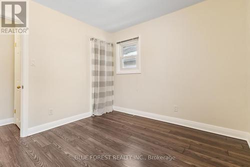 207 Grand Avenue, London, ON - Indoor Photo Showing Other Room