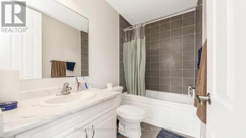 26 Summer Wind Lane, Brampton, ON - Indoor Photo Showing Bathroom