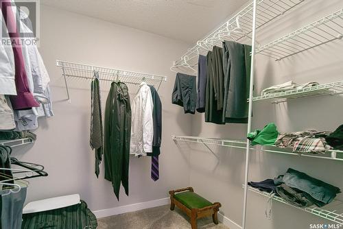 46 5301 Beacon Drive, Regina, SK - Indoor With Storage