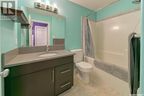 46 5301 Beacon Drive, Regina, SK - Indoor Photo Showing Bathroom