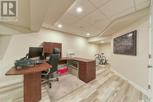 46 5301 Beacon Drive, Regina, SK - Indoor Photo Showing Office