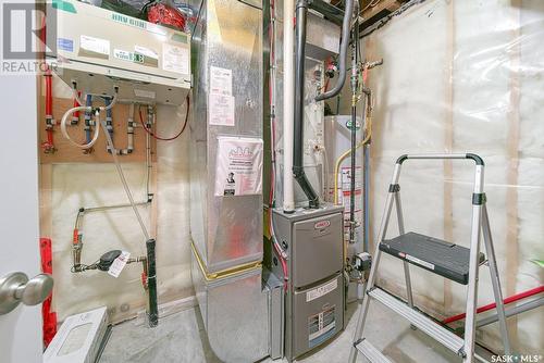 46 5301 Beacon Drive, Regina, SK - Indoor Photo Showing Basement