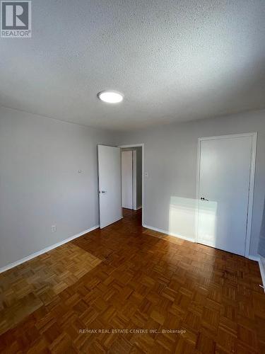 4616 Metcalfe Avenue, Mississauga, ON - Indoor Photo Showing Other Room