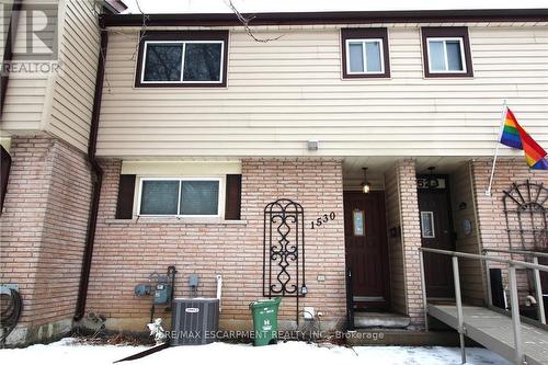 1530 Garth Street, Hamilton, ON - Outdoor