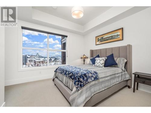 253 Ashcroft Court, Vernon, BC - Indoor Photo Showing Bedroom