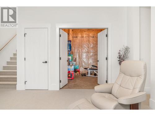 253 Ashcroft Court, Vernon, BC - Indoor Photo Showing Other Room