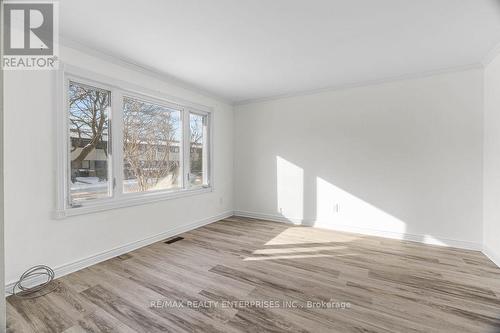 388 Crawford Street, London, ON - Indoor Photo Showing Other Room