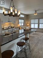 Kitchen island - 