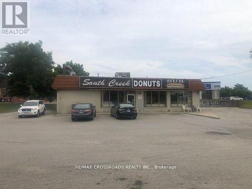 2100 Dundas Street E, Mississauga, ON 